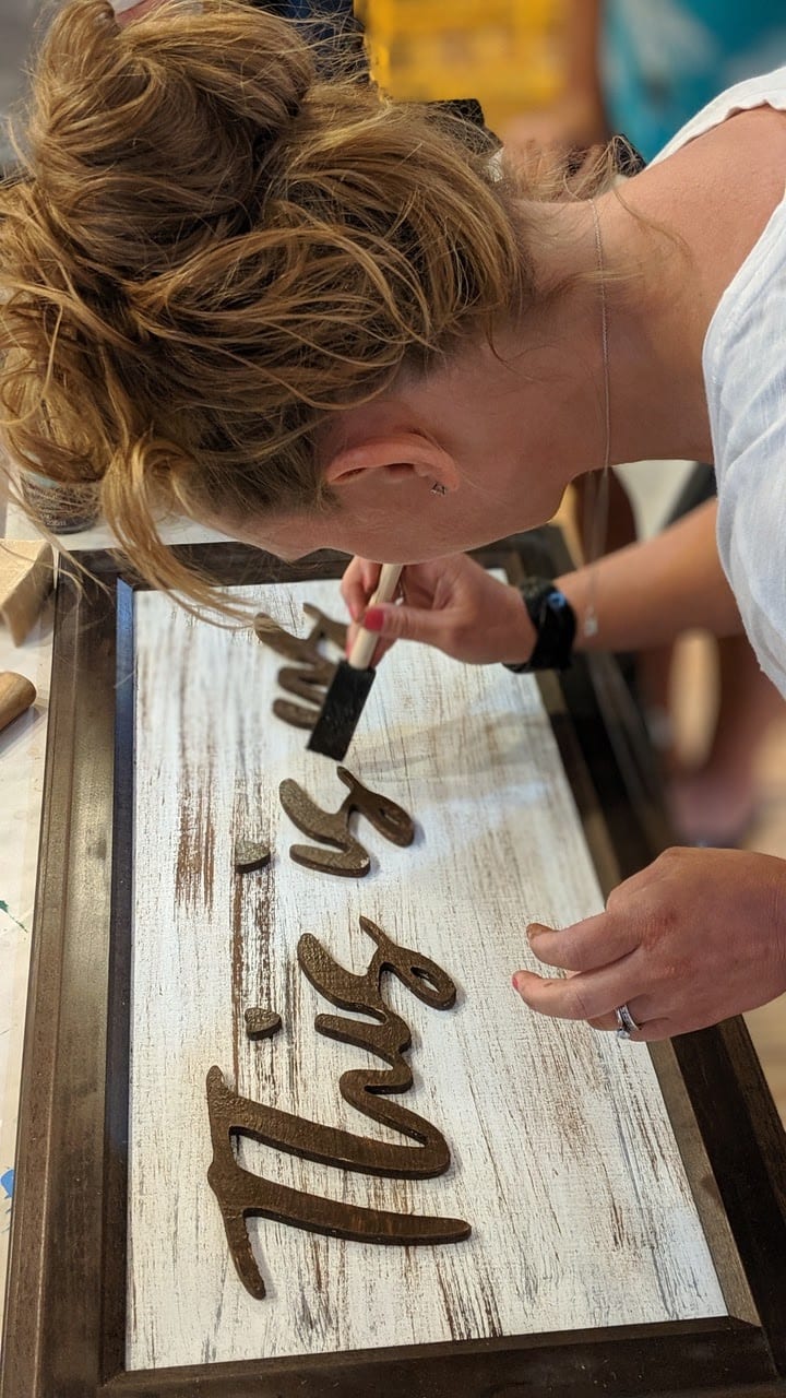 Sign painting sign making
